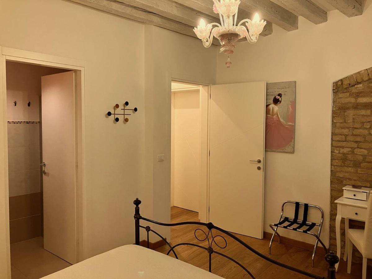 B&B Residenza Corte Antica Venedig Eksteriør billede